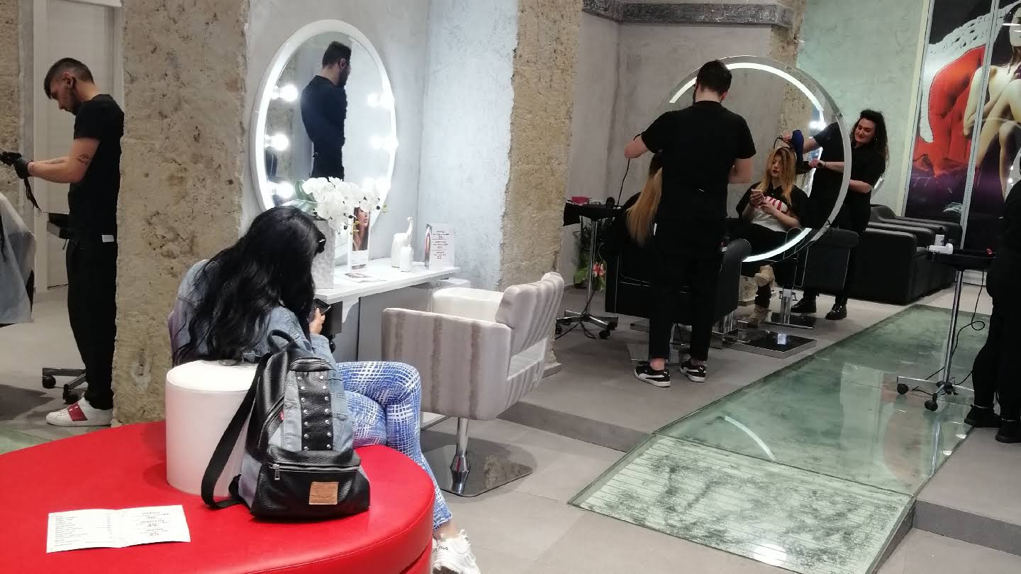 Salon mirrors